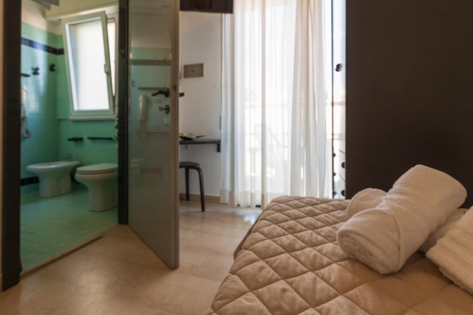 Grand Meeting Hotel Rimini Kültér fotó