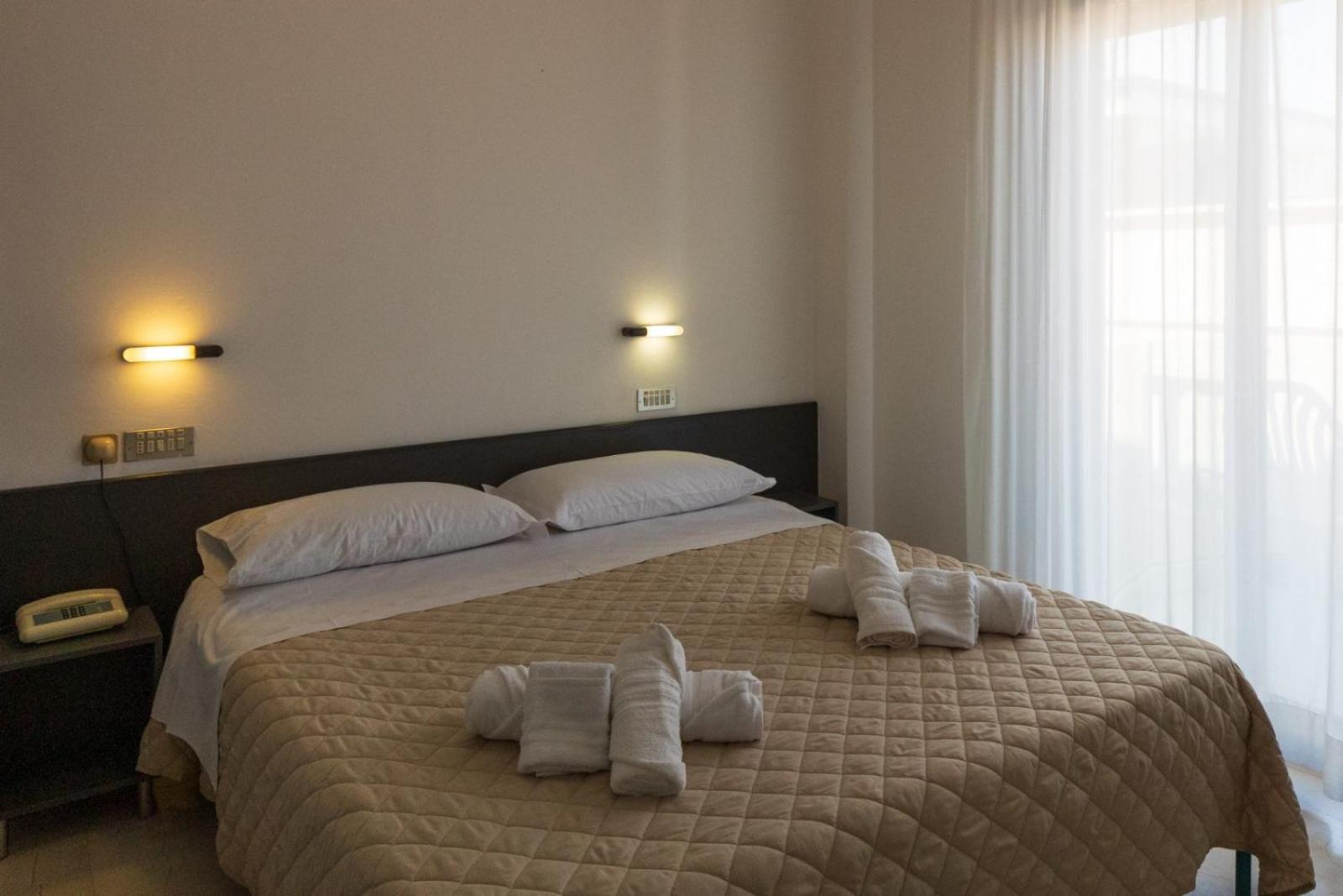 Grand Meeting Hotel Rimini Kültér fotó