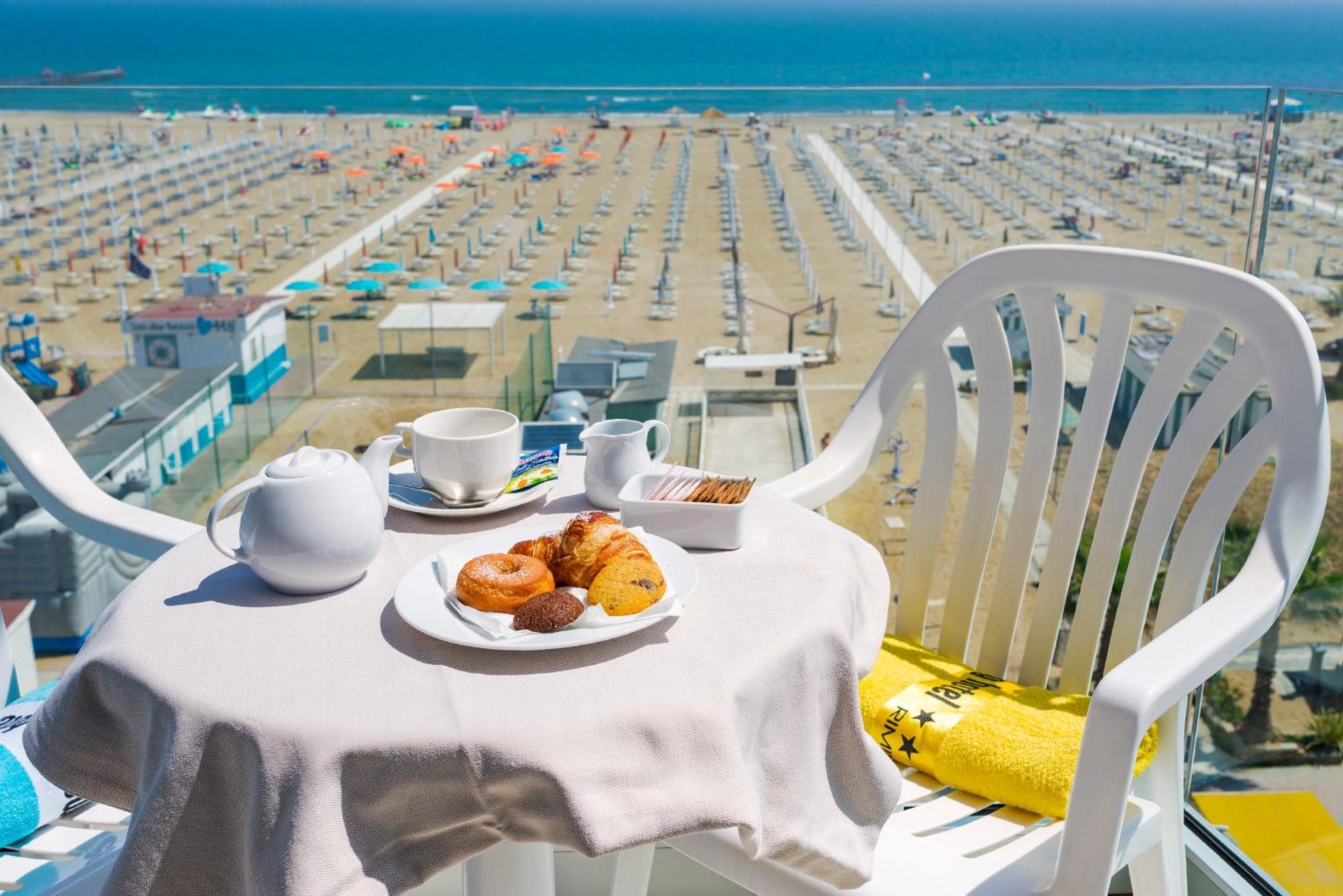 Grand Meeting Hotel Rimini Kültér fotó